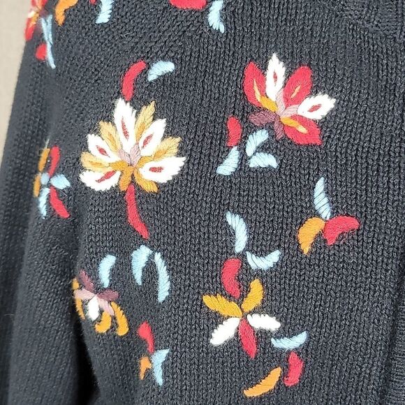 ×B MOSS Floral Embroidered‎ Cardigan Sweater Large - Picture 3 of 7